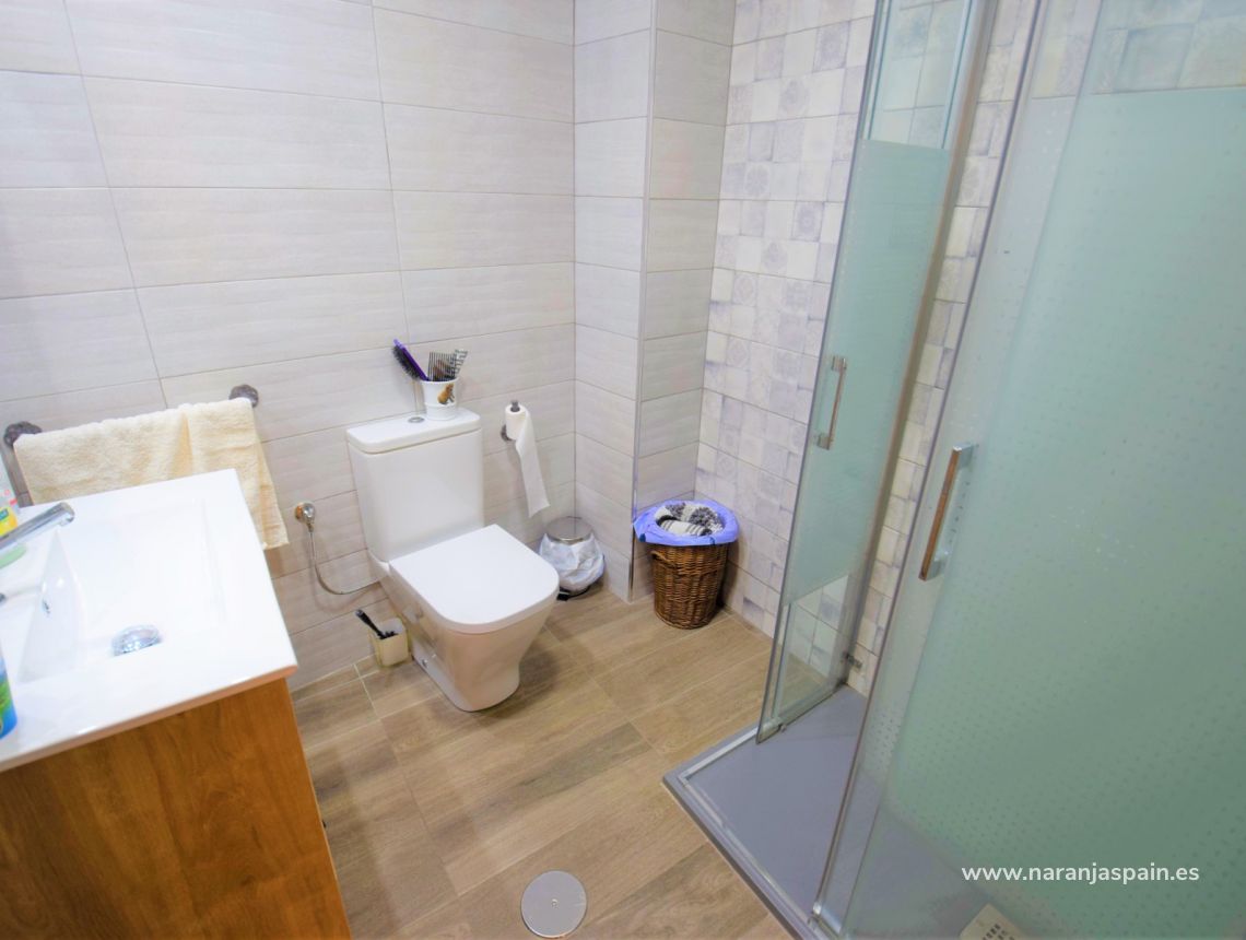 Wynajem długoterminowy - Apartament - Guardamar del Segura - Pueblo