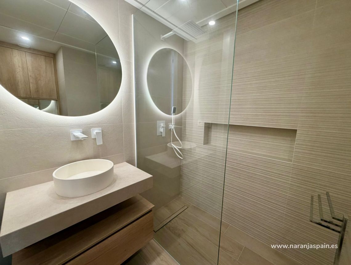 Wynajem długoterminowy - Apartament - Guardamar del Segura - Urb el raso