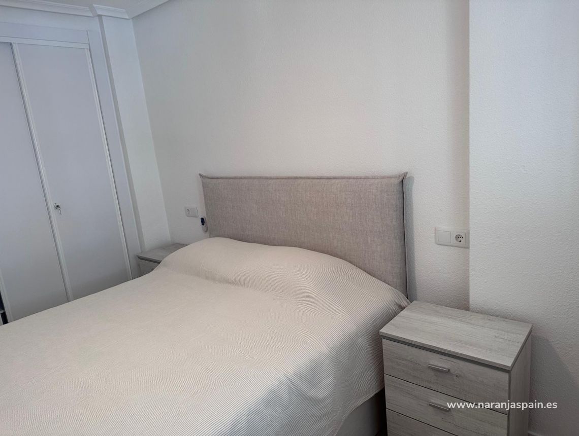 Wynajem długoterminowy - Apartament - La Mata, Torrevieja - Viñamar II