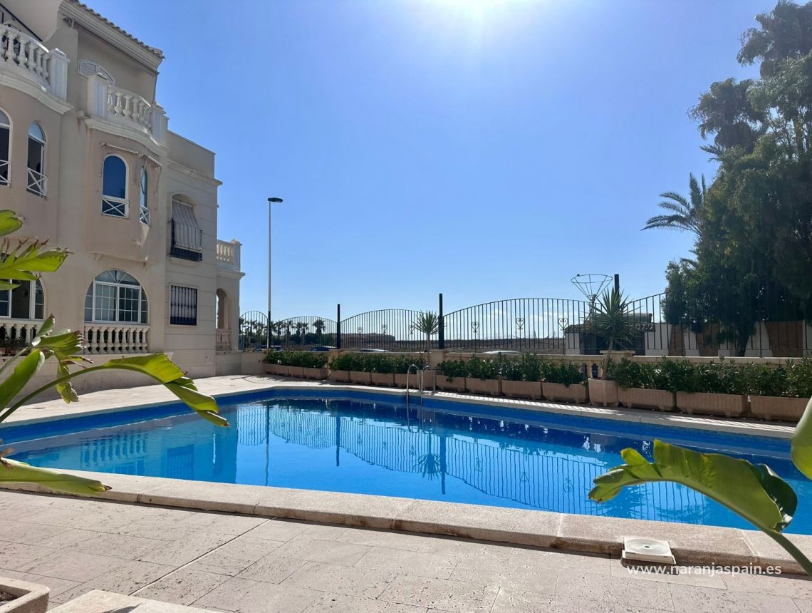 Wynajem długoterminowy - Apartament - Torrevieja - Playa de los locos