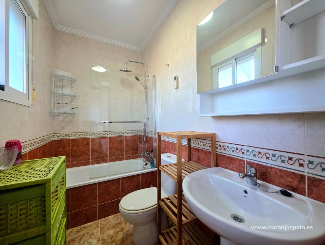 Wynajem długoterminowy - Bliźniak - Orihuela - Punta Prima