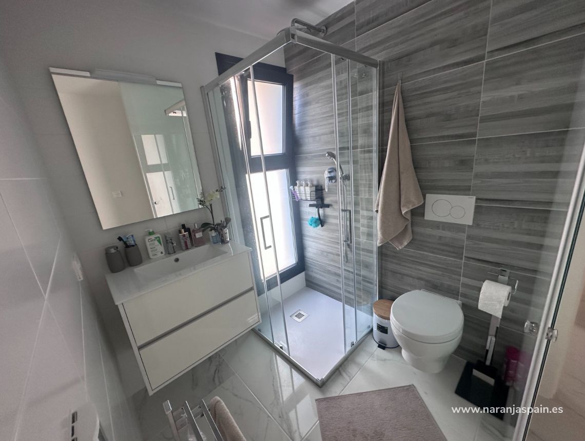 Wynajem długoterminowy - Bungalow - Guardamar del Segura - Urb el raso