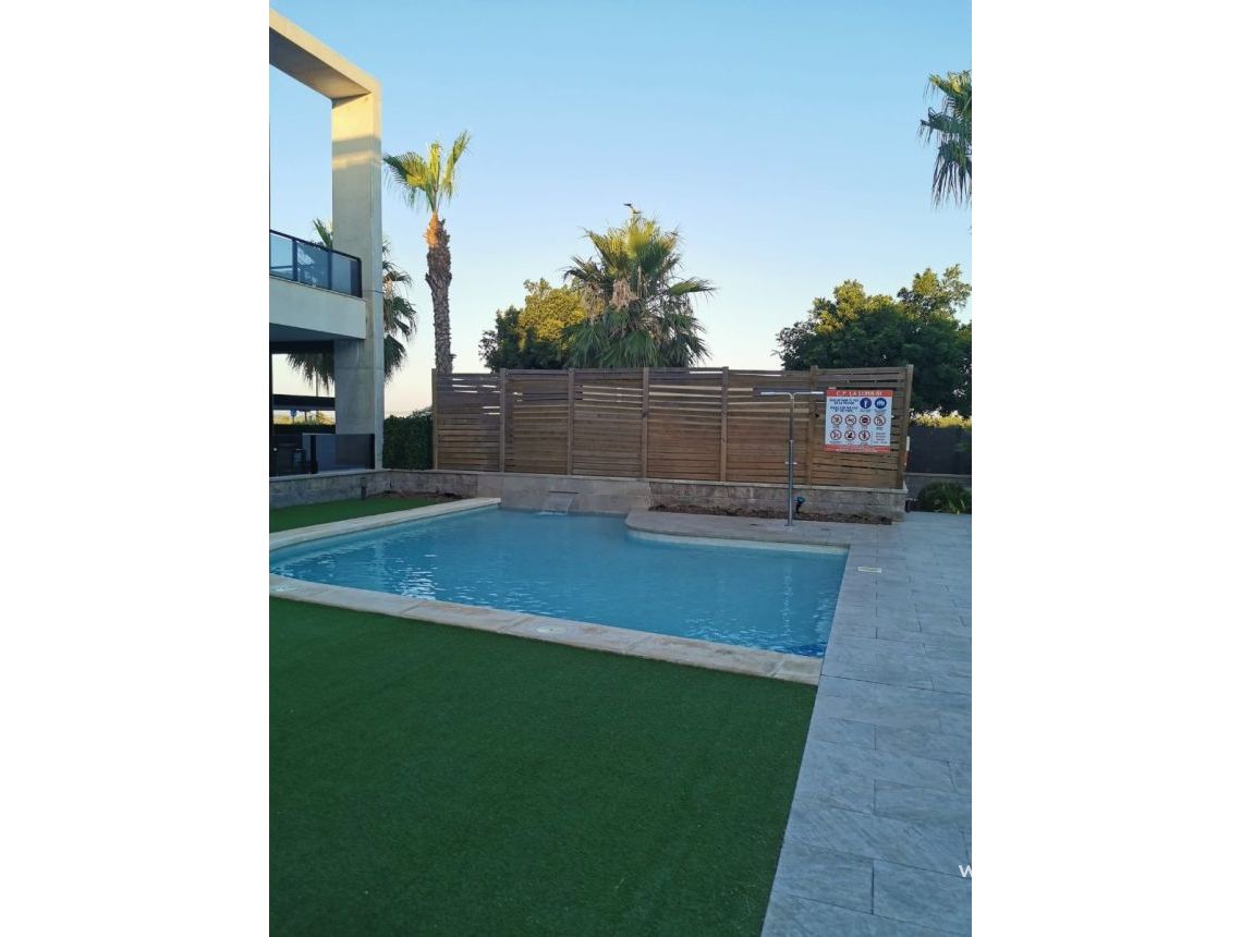 Wynajem długoterminowy - Bungalow - Guardamar del Segura - Urb el raso