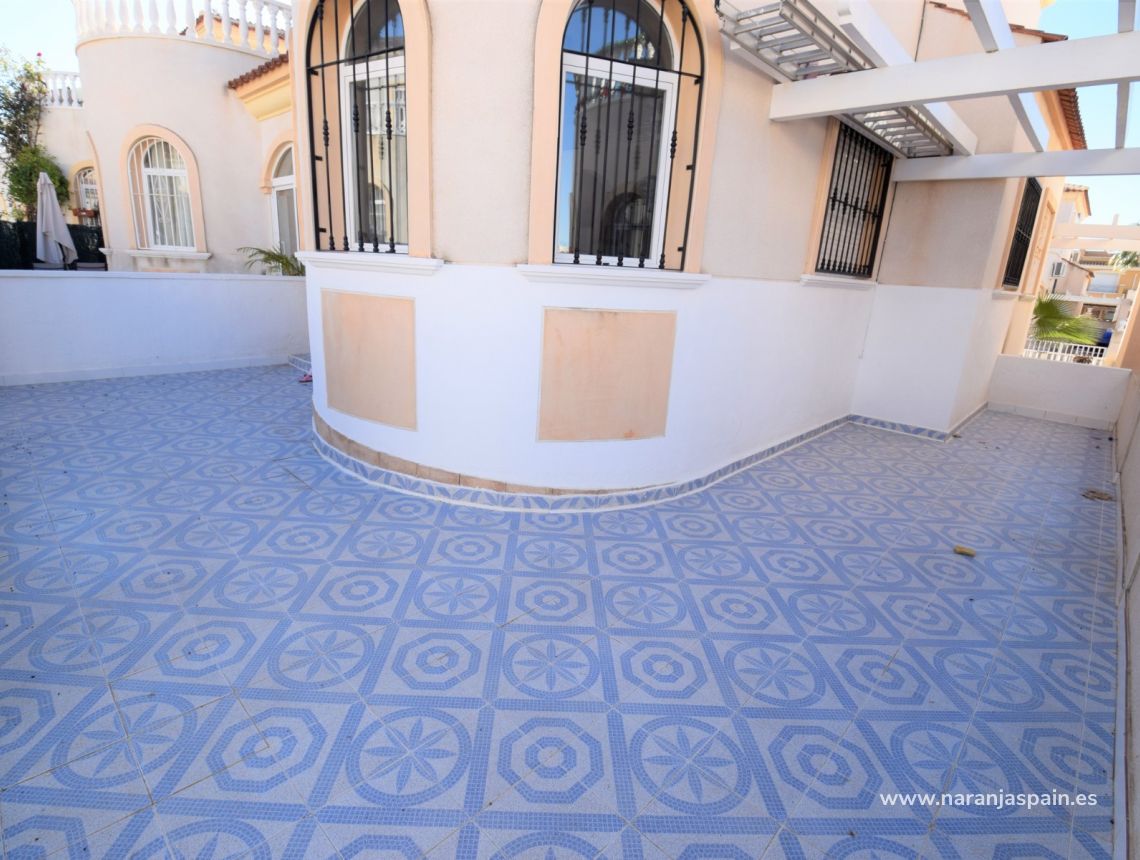 Wynajem długoterminowy - Willa - Torrevieja - Torrevieja town