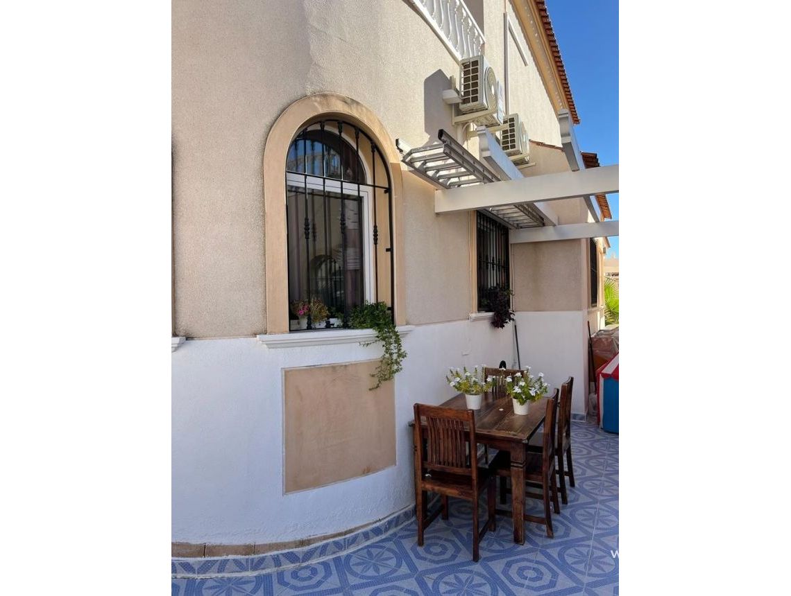 Wynajem długoterminowy - Willa - Torrevieja - Torrevieja town