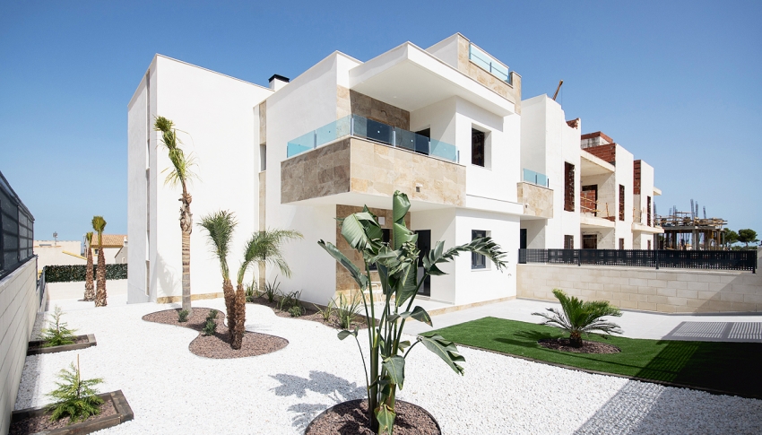 10 Tips to buy your first home in Spain