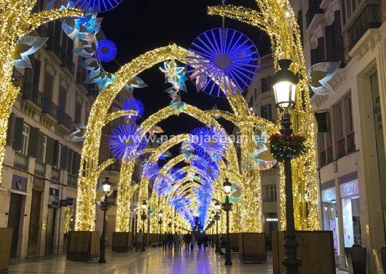 Alicante lyser opp for å ønske julen velkommen!