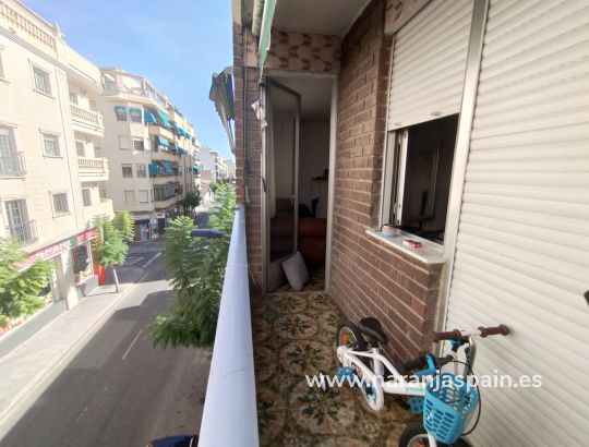 Apartment - Sale - Torrevieja - Centro